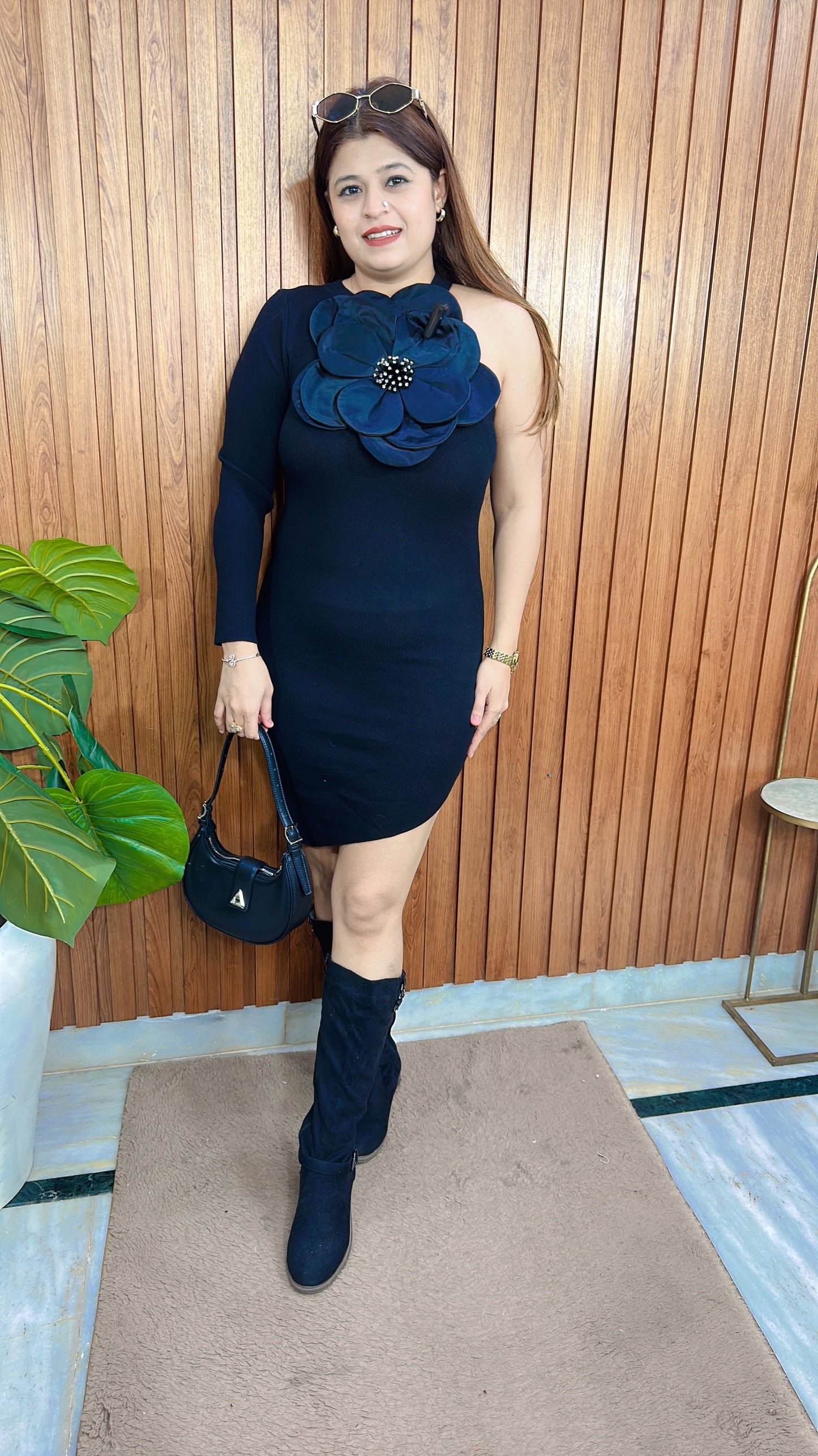 Embose Flower Knitted Dress