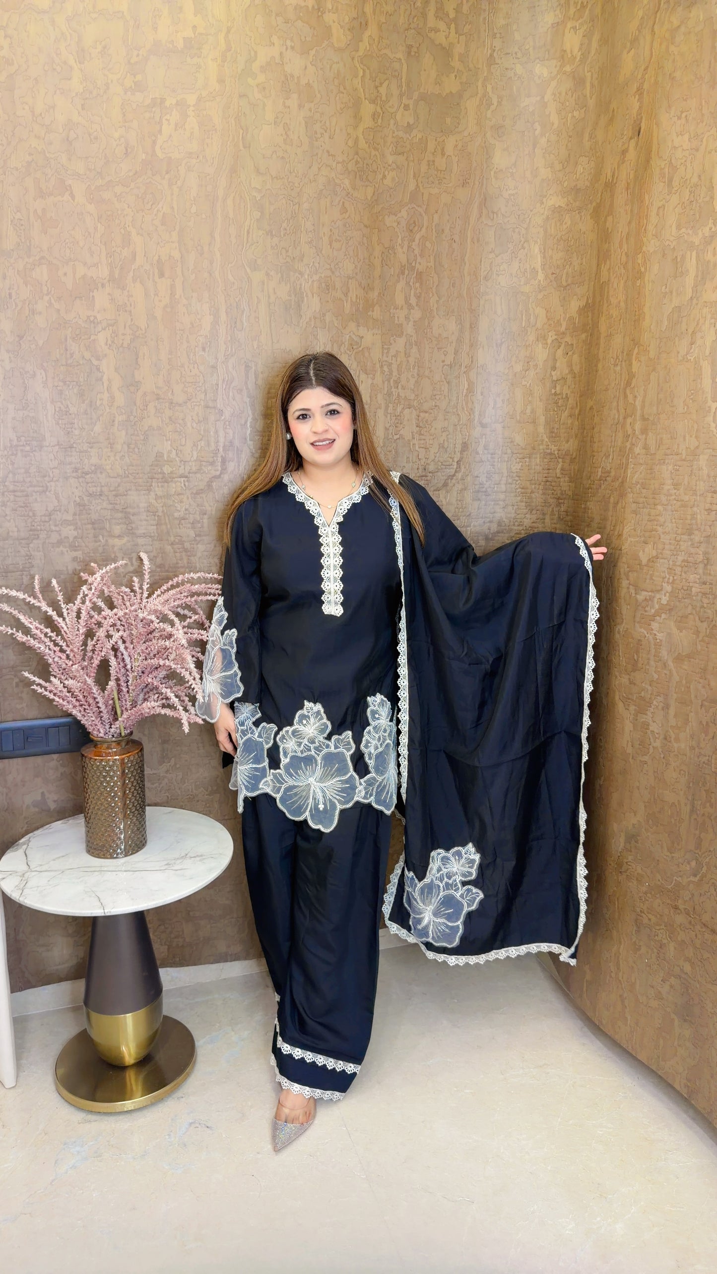 Embroidery Flowers Three piece suit