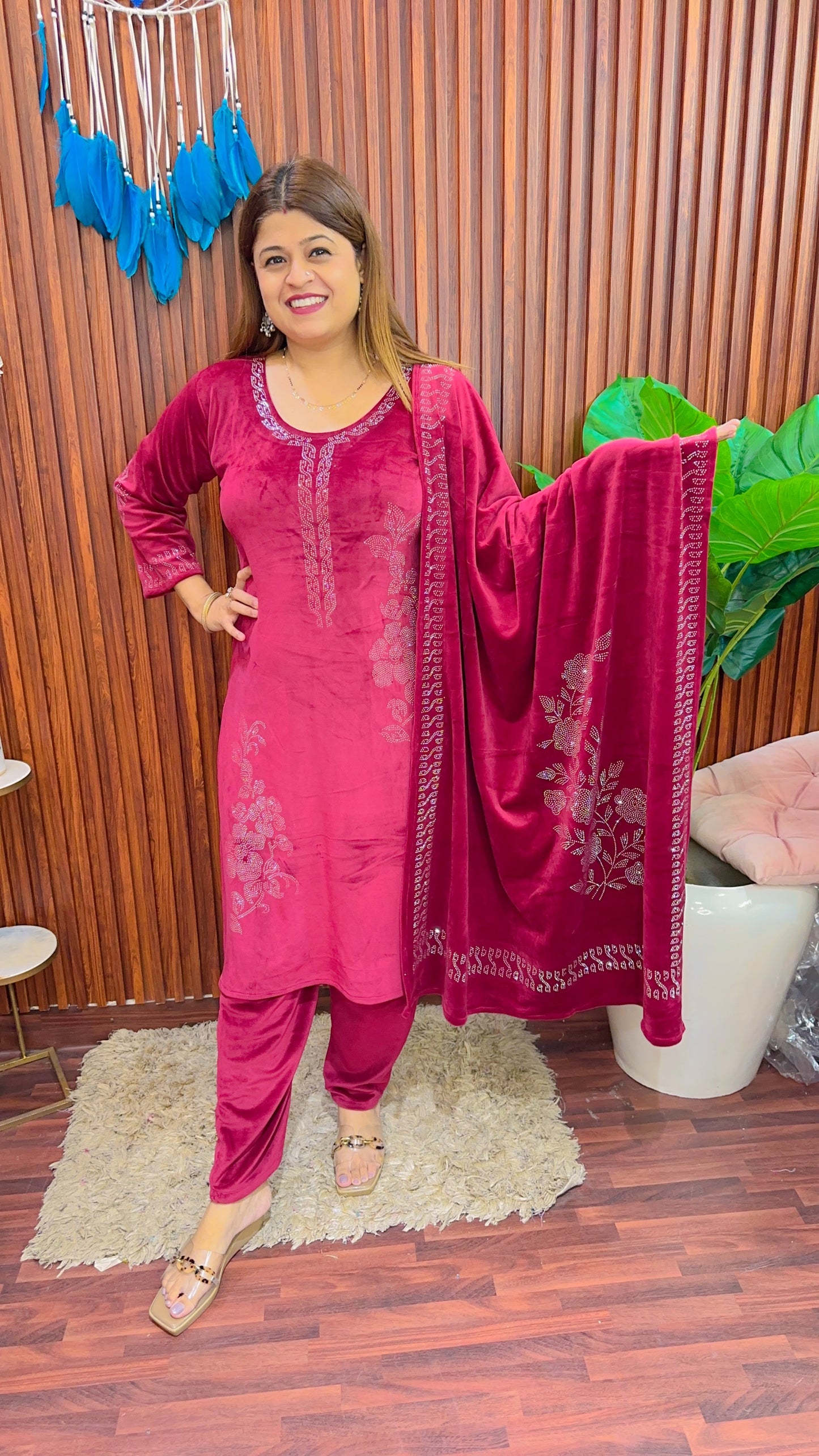 Floral Servoski Velvet Suit Set