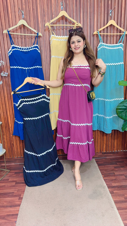 Spiral Lace Maxi Dress