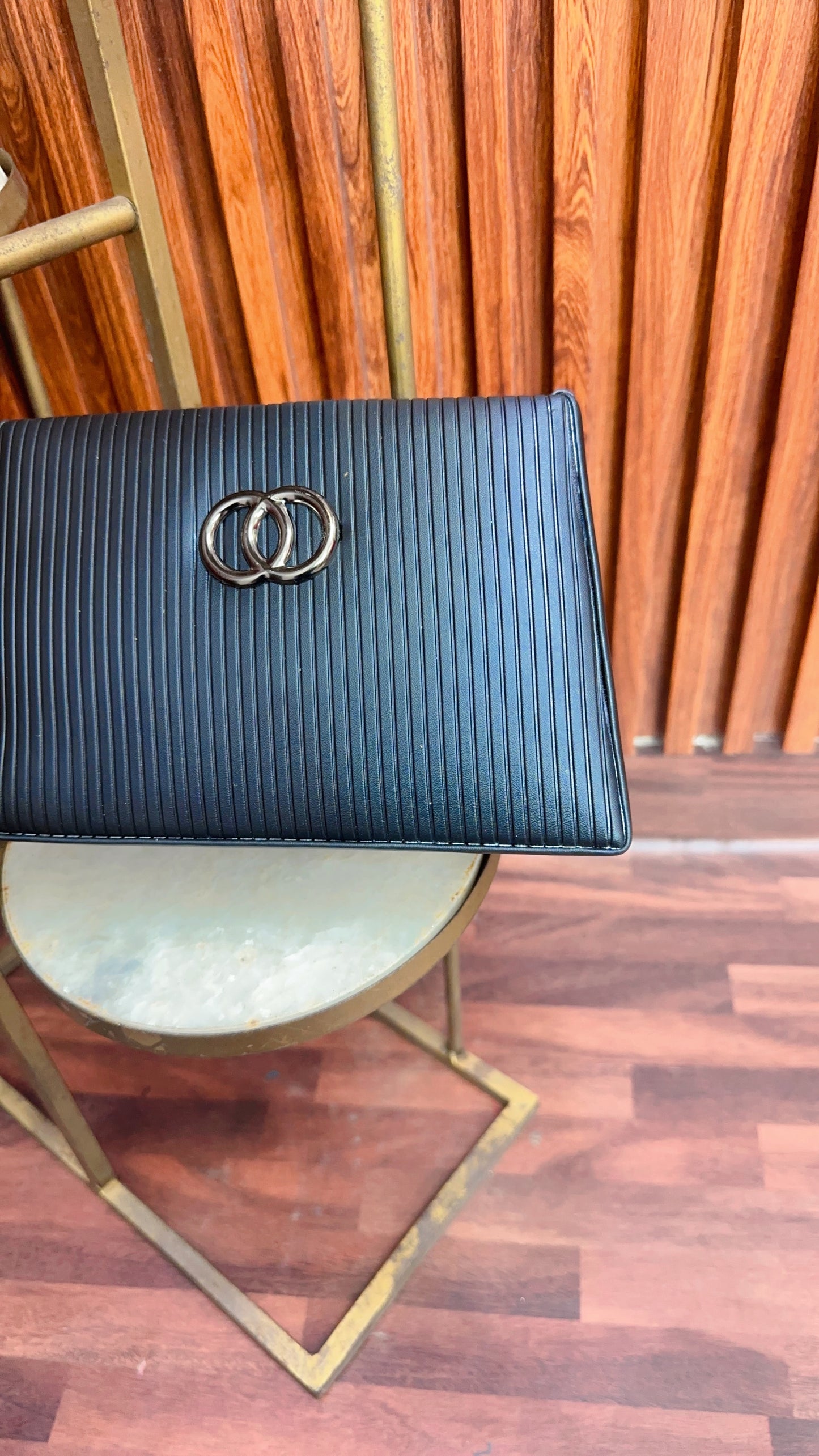 New premium sling bag