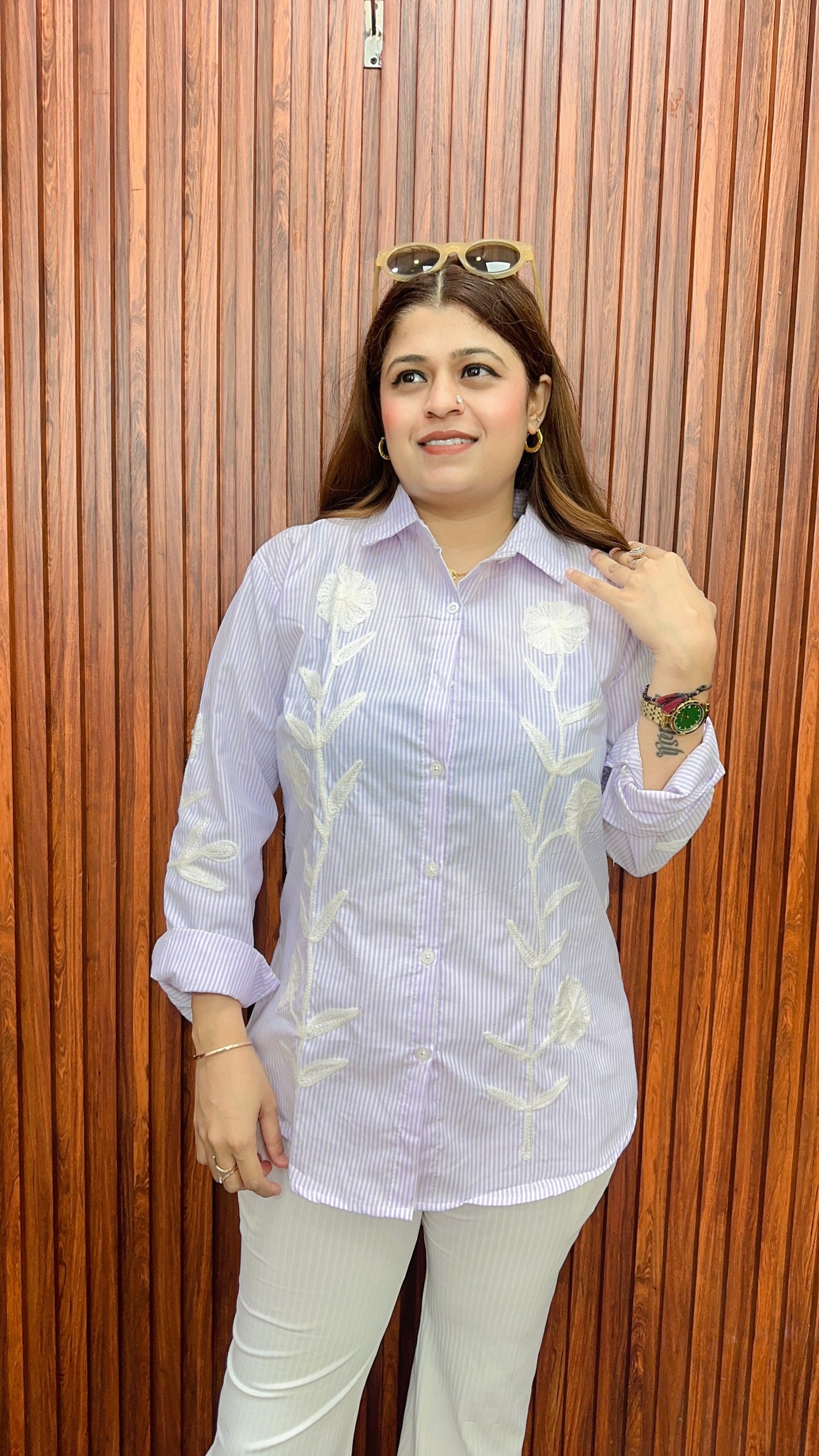 White stripe rose embroidery cotton shirt