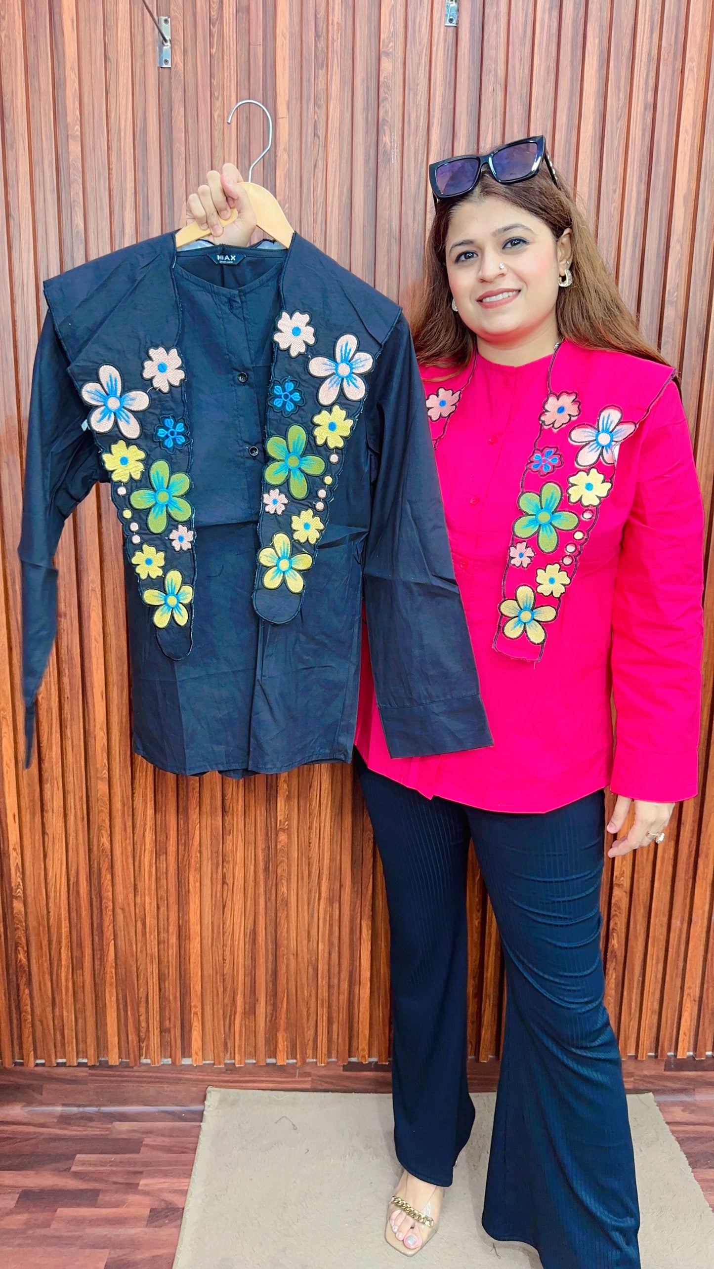 Unique flower collar Cotton Top