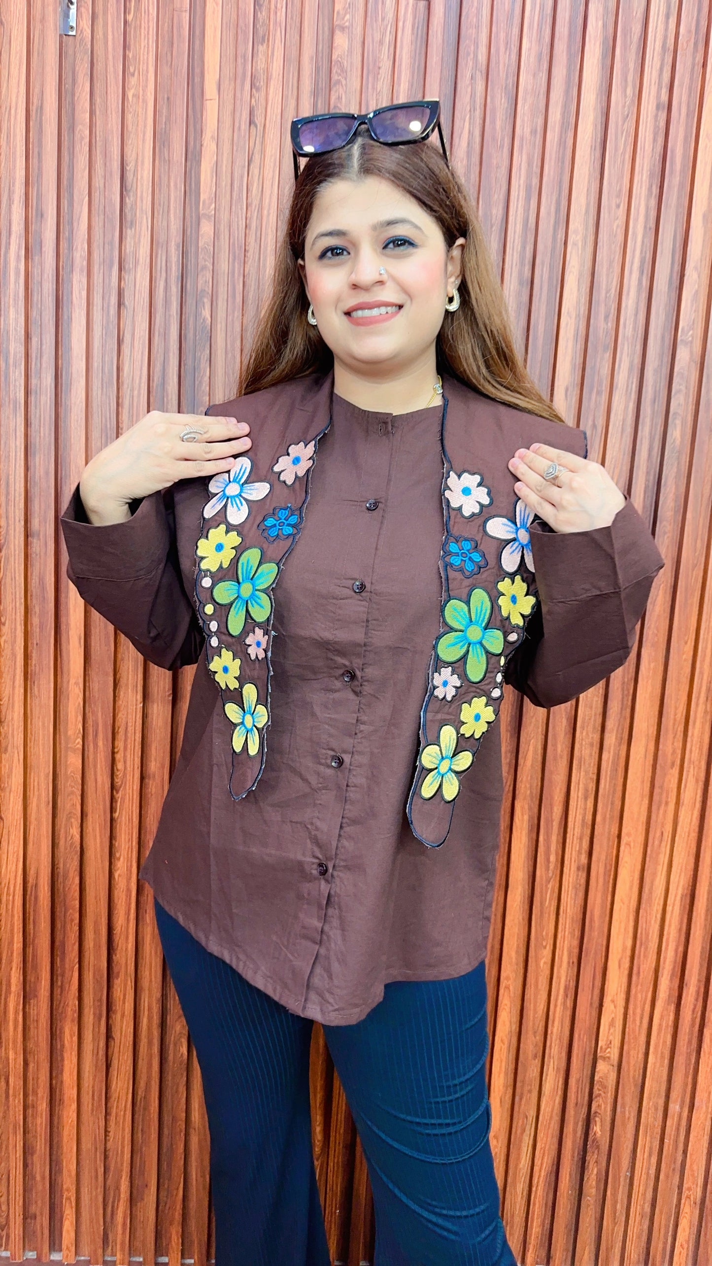 Unique flower collar Cotton Top