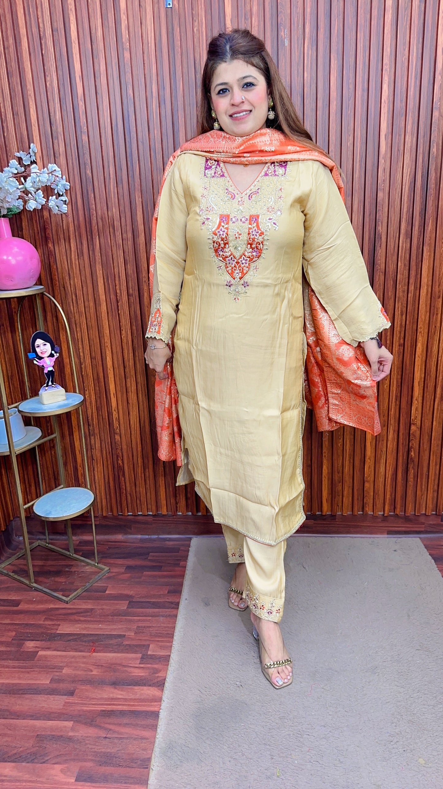 Mehak-E-Vastra Premium Suit