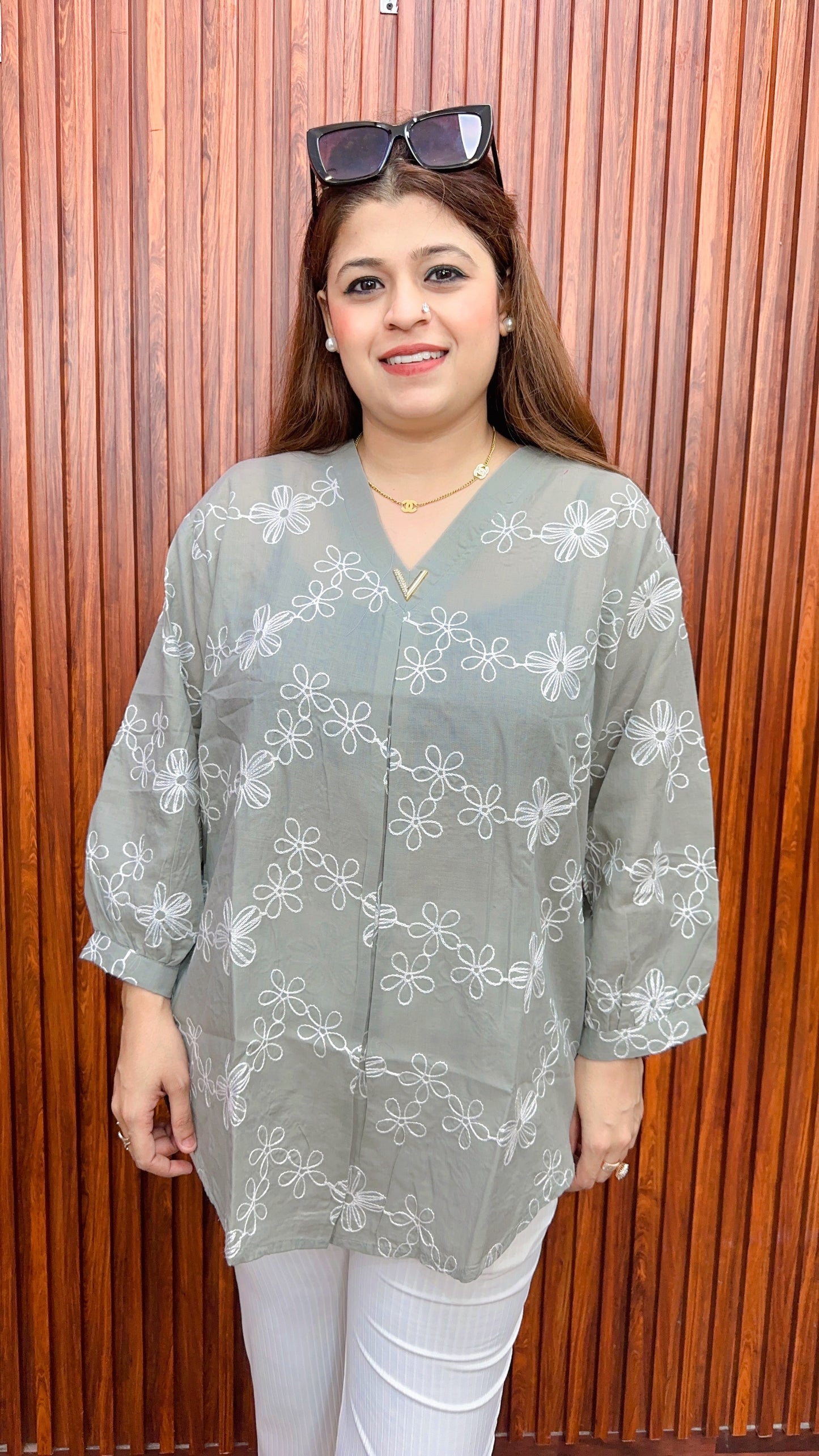 V Neck Thread Cotton Top