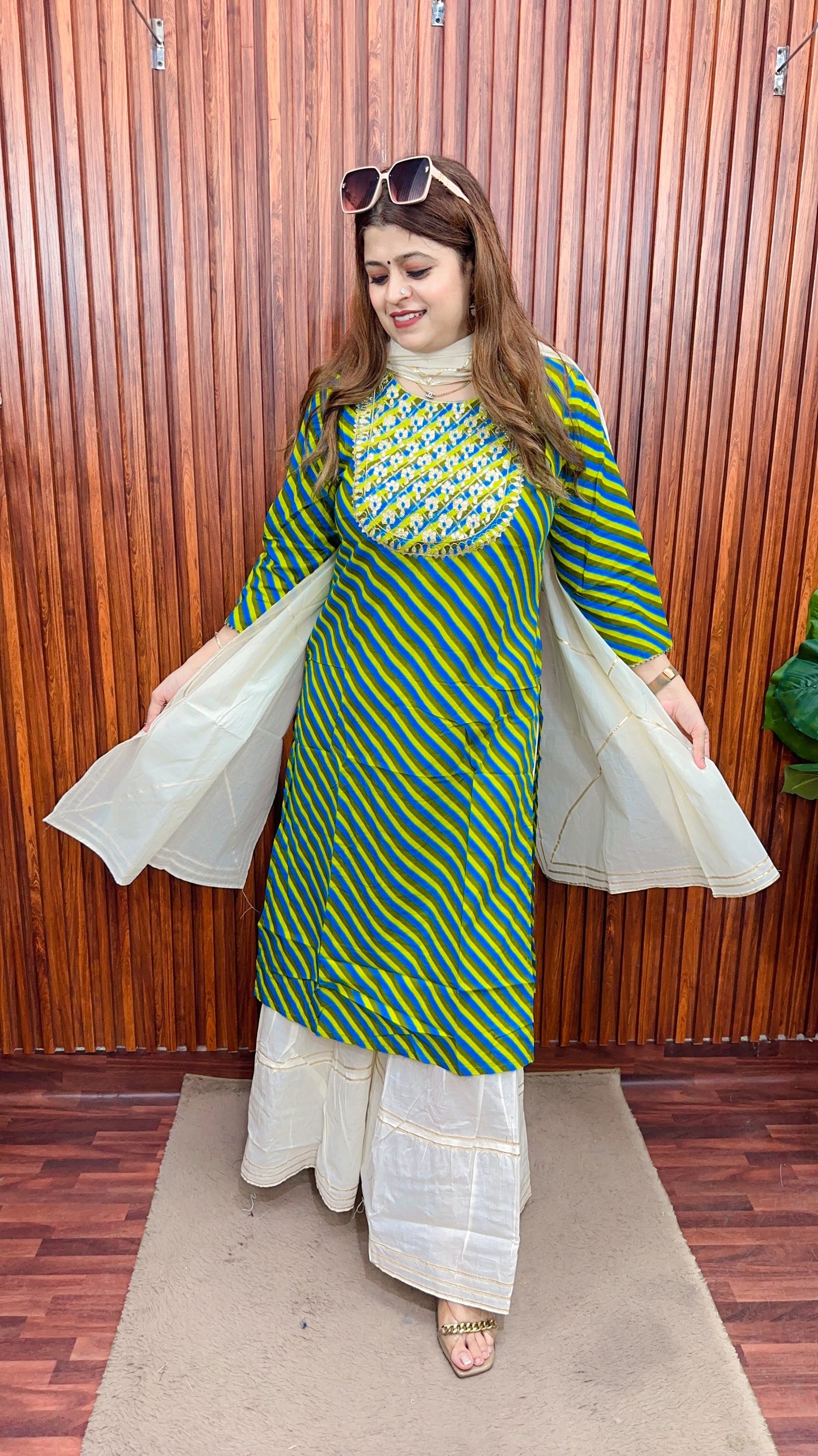 Leheriya pure cotton suit with sharara set