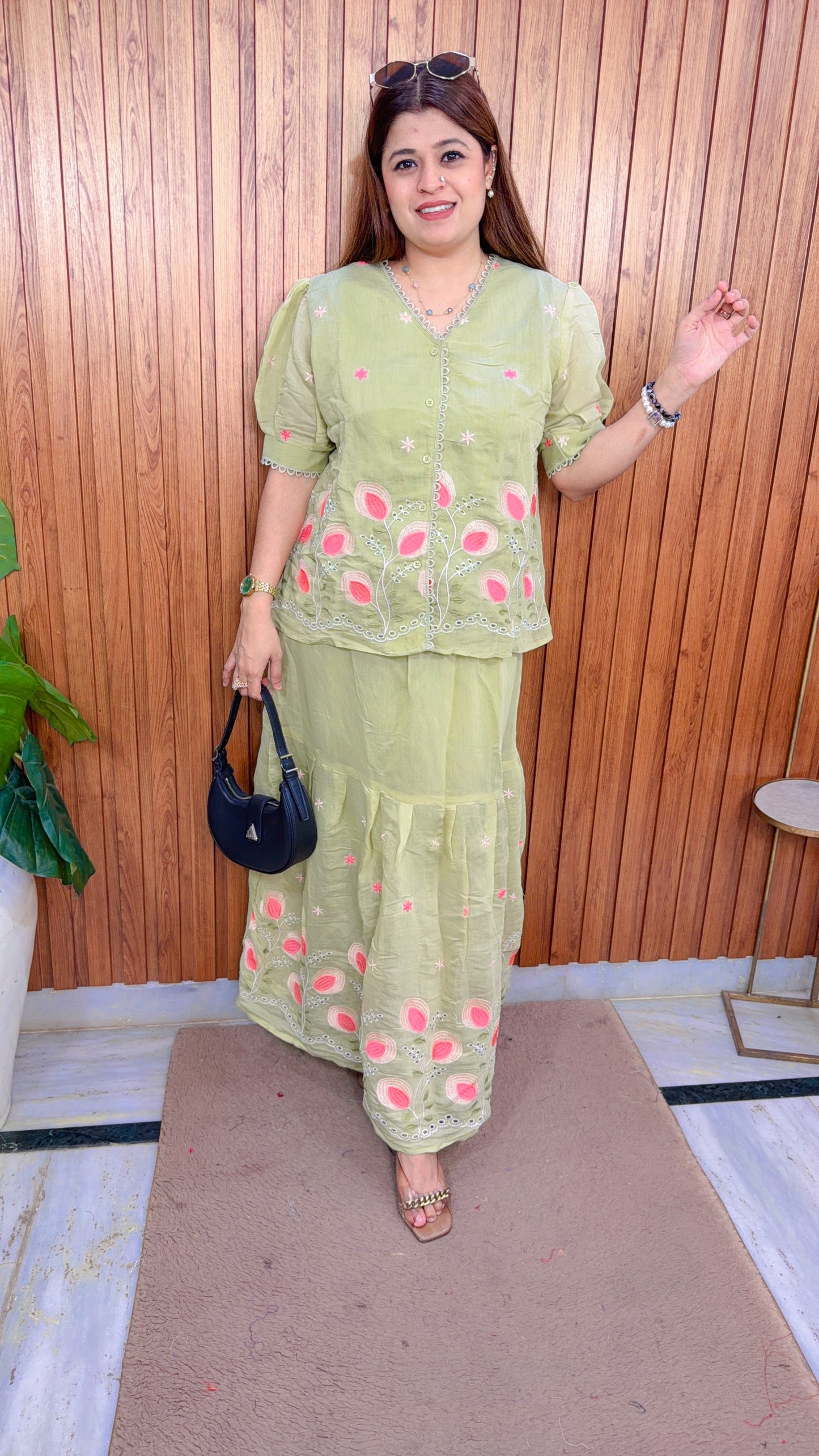 Haniah Embroidery Two Piece Skirt Set