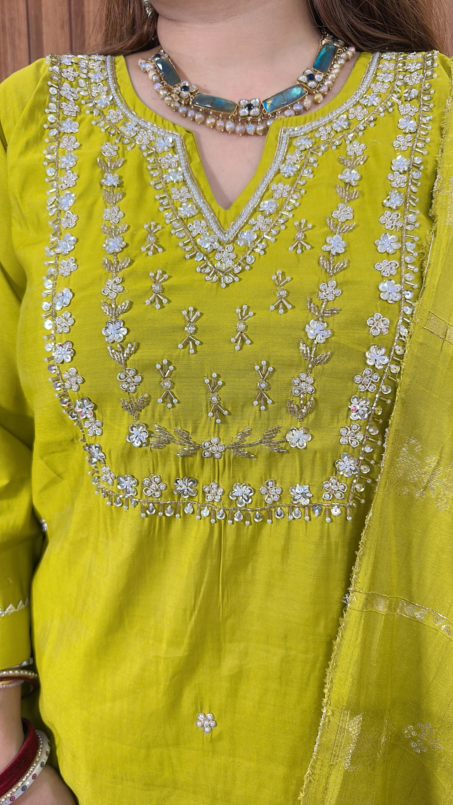 Chandrika premium suit set