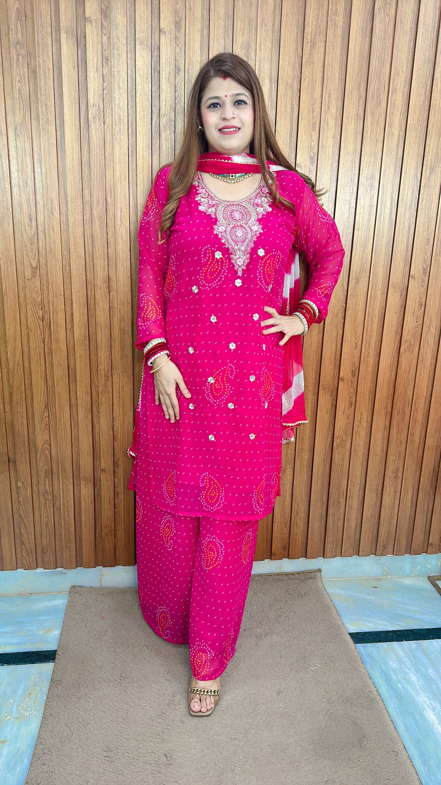 Bandhej-e-Noor Glow Suit set