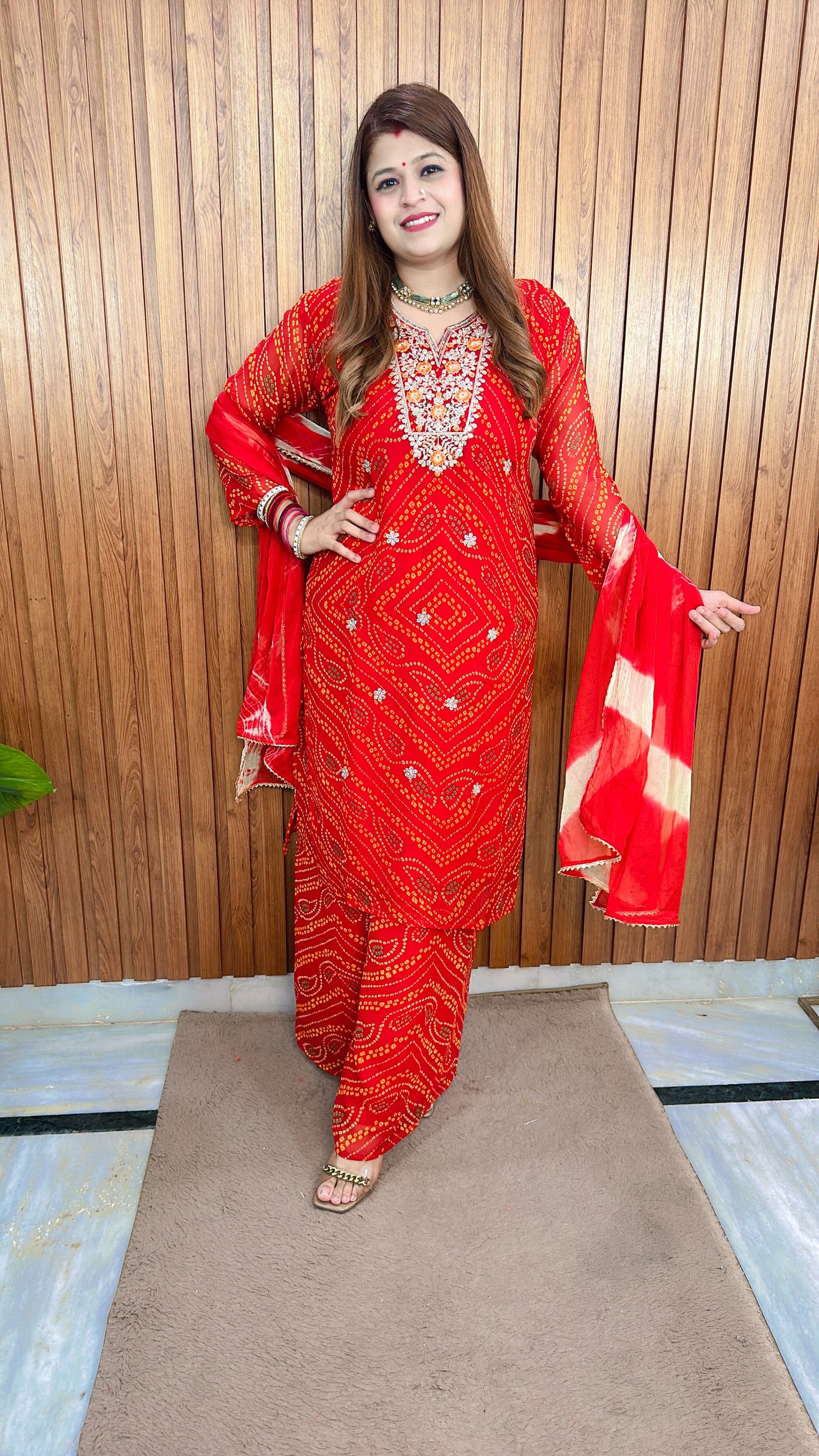 Bandhej-e-Noor Glow Suit set