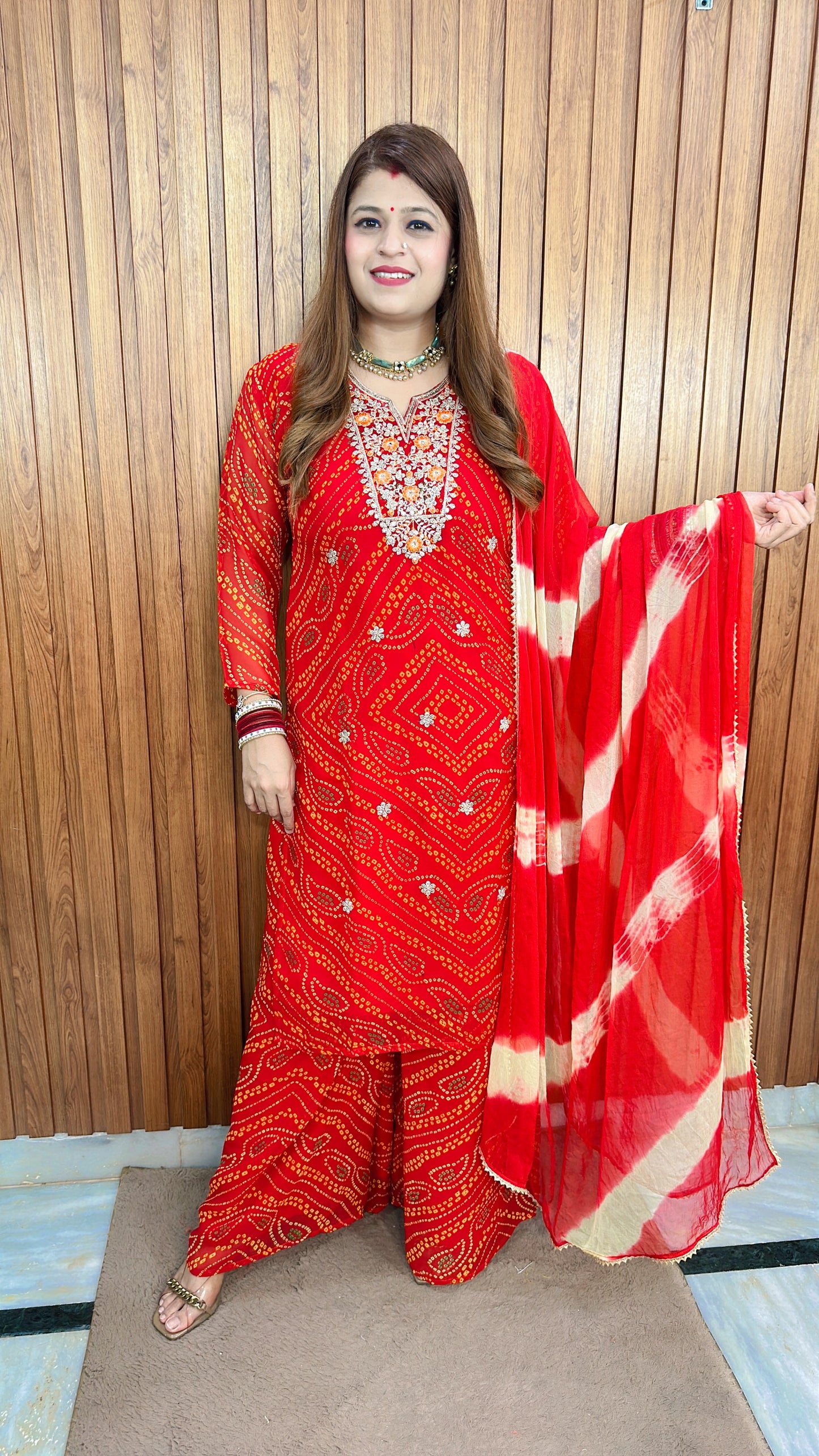 Bandhej-e-Noor Glow Suit set