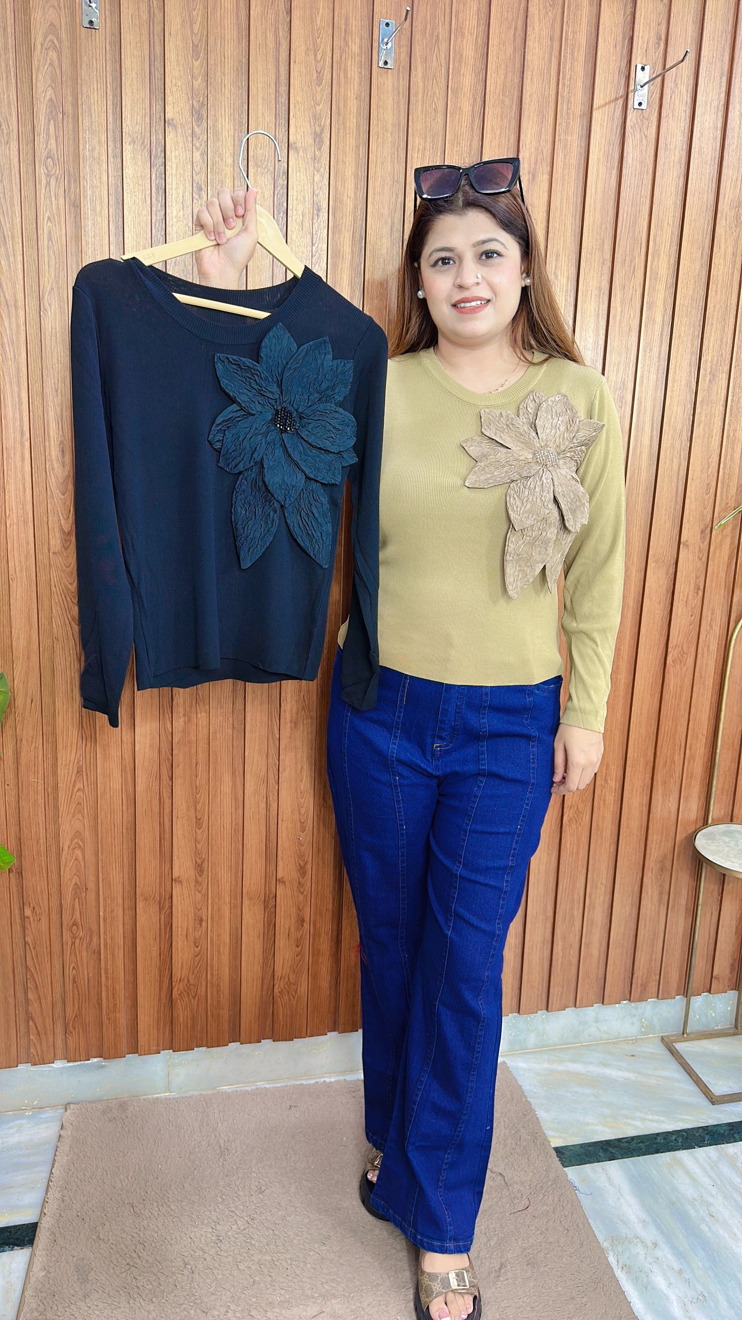 Knitted Embose Flower Tops