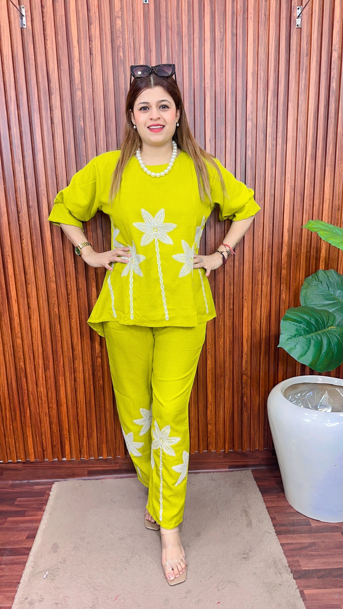 White thread Sun flower coord set