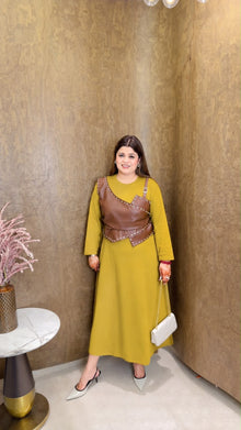 Yellow with brown