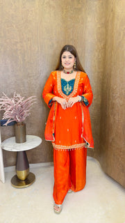 Mehfil-e-Noor Suit set