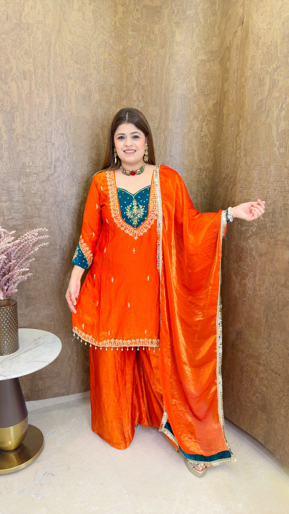Mehfil-e-Noor Suit set