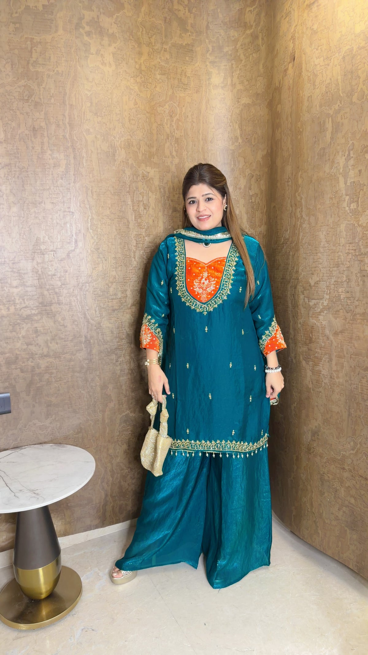 Mehfil-e-Noor Suit set