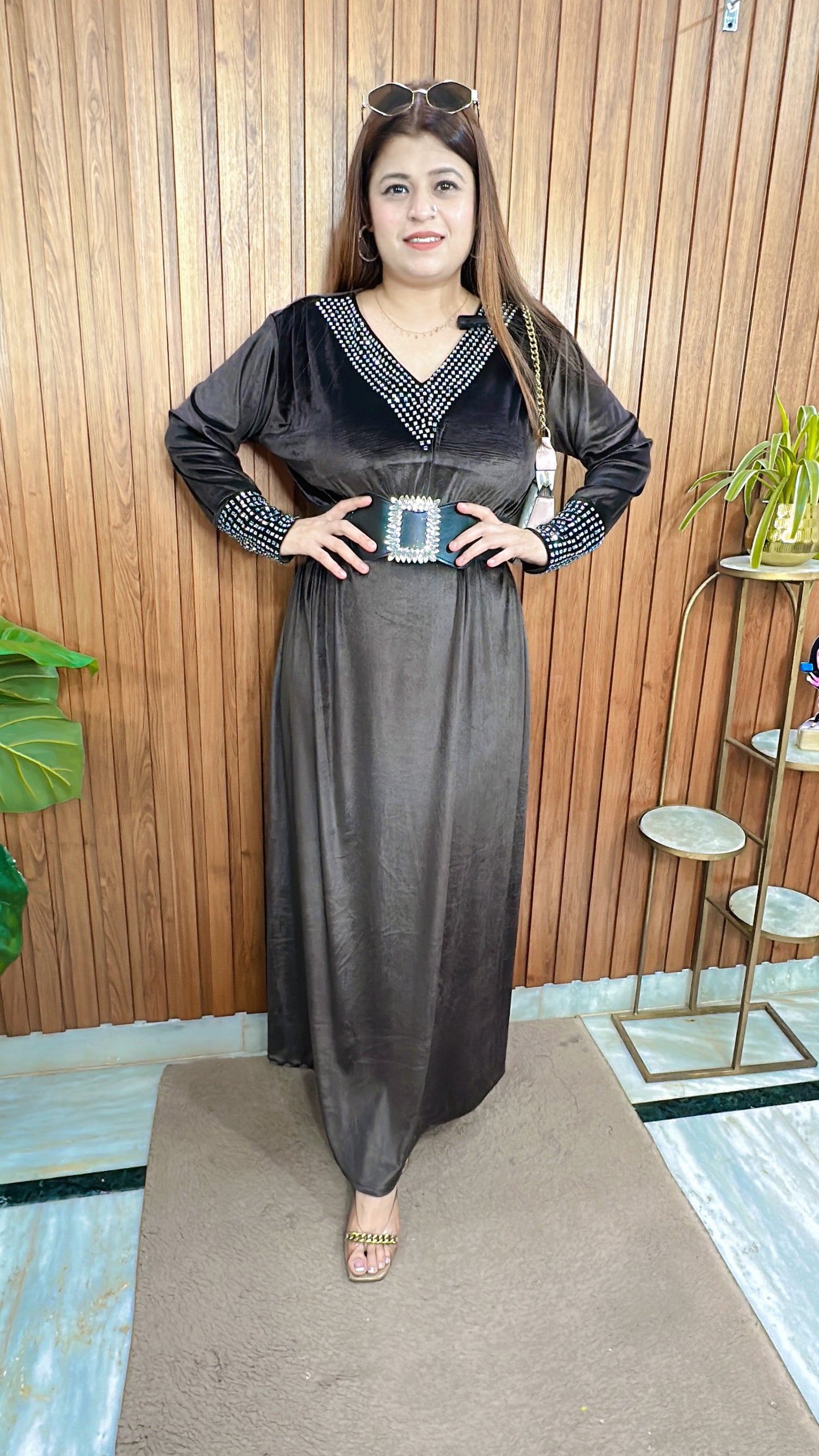 Daimond V Neck Velvet Dress