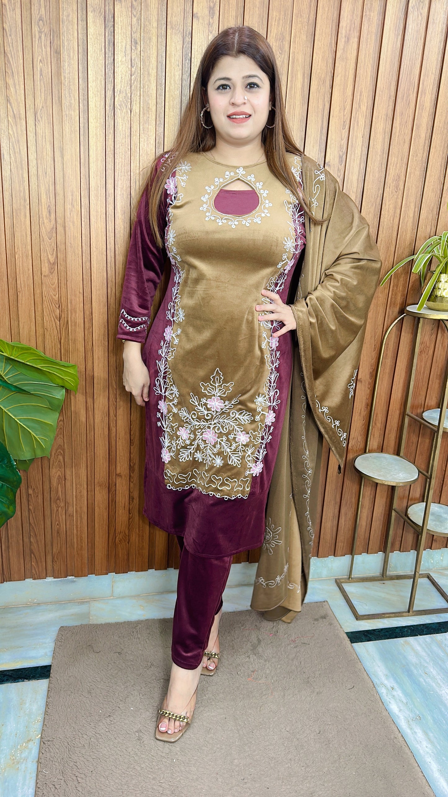 Royal Aari Work Velvet Suit