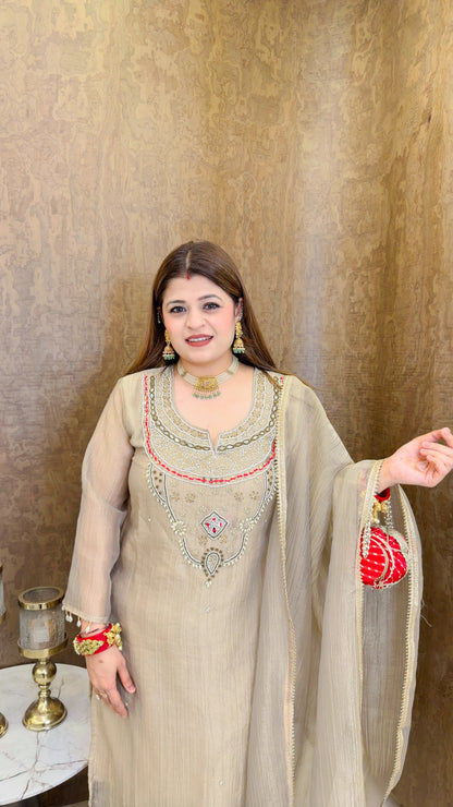 Gulnaar mirror three piece suit set