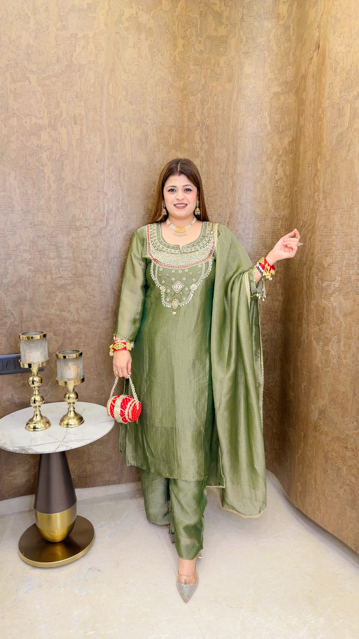 Gulnaar mirror three piece suit set