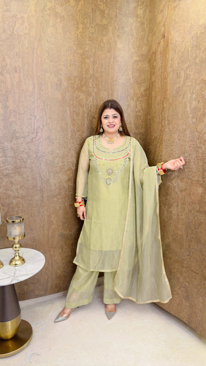 Gulnaar mirror three piece suit set