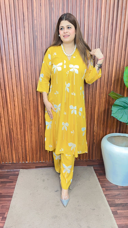 A line Flower print kurta set