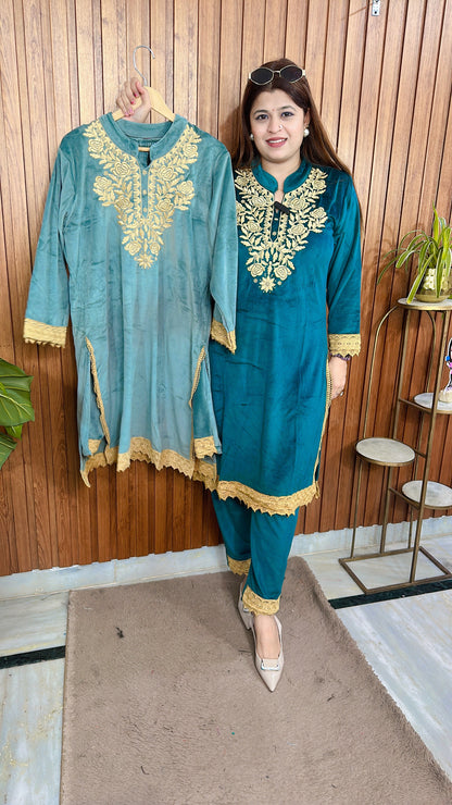 Pakistani velvet kurta set