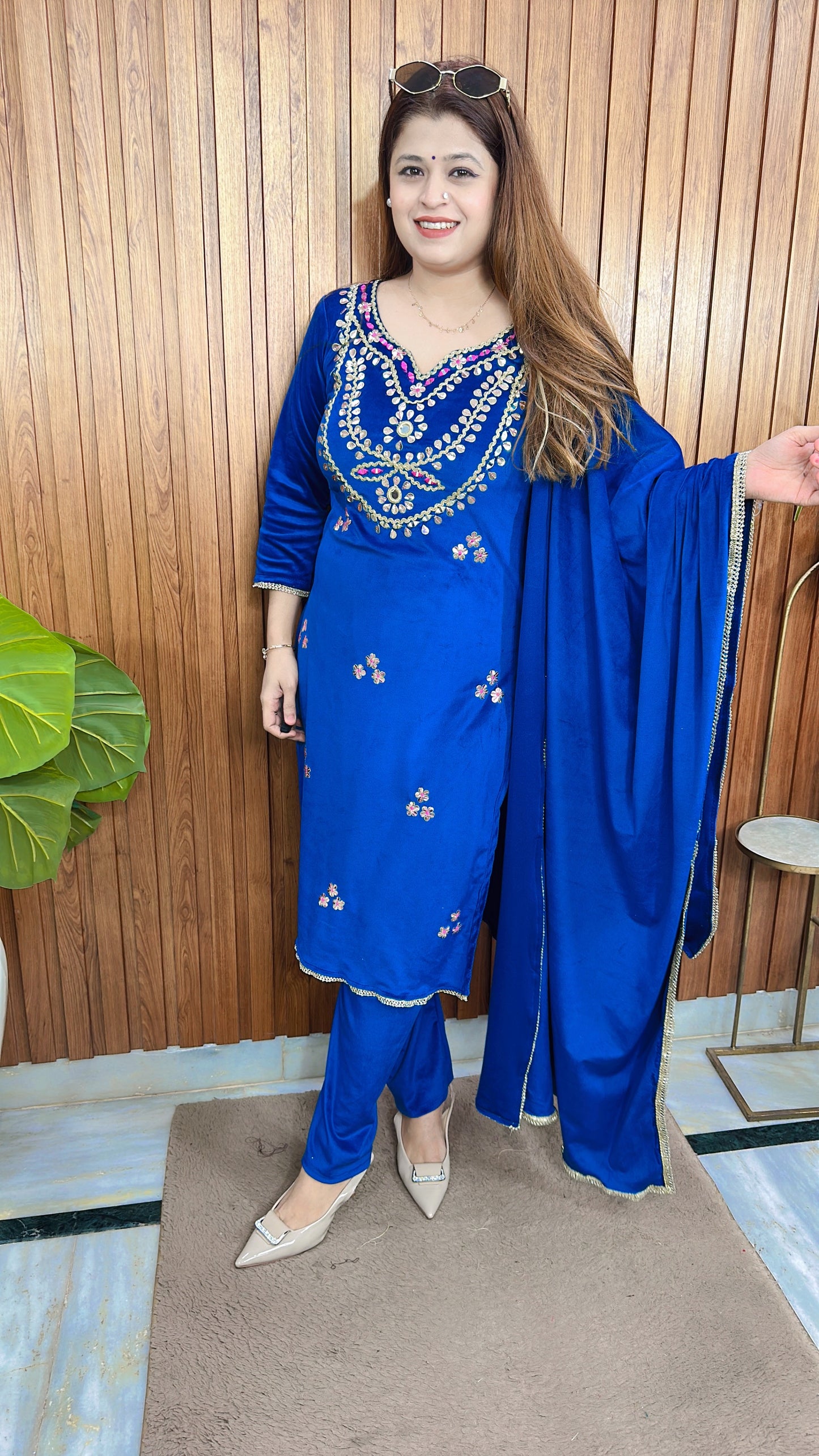 Gota patti Velvet Suit