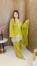 Polka three piece suit set with white flower farshi
