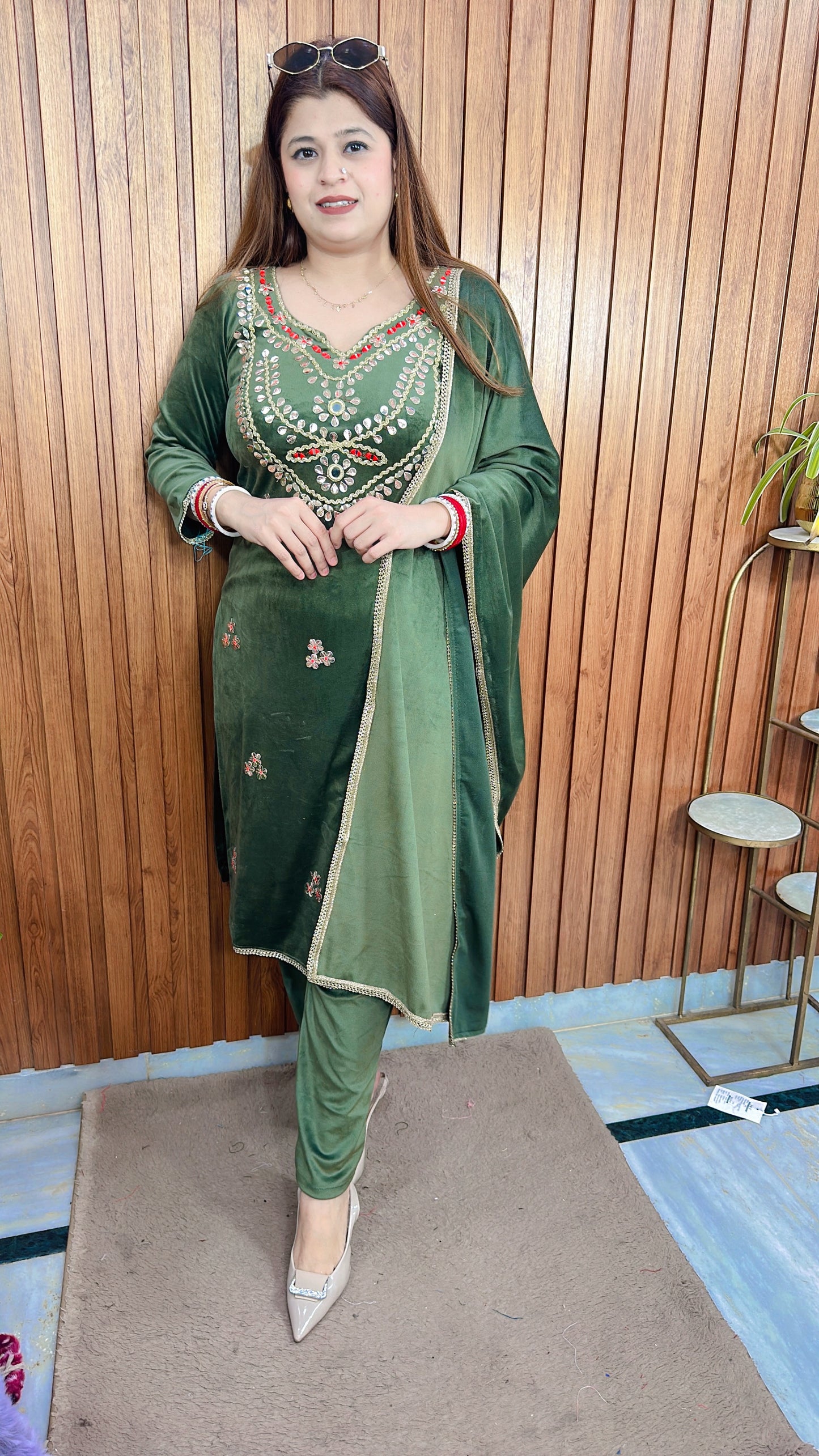 Gota patti Velvet Suit