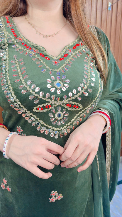 Gota patti Velvet Suit