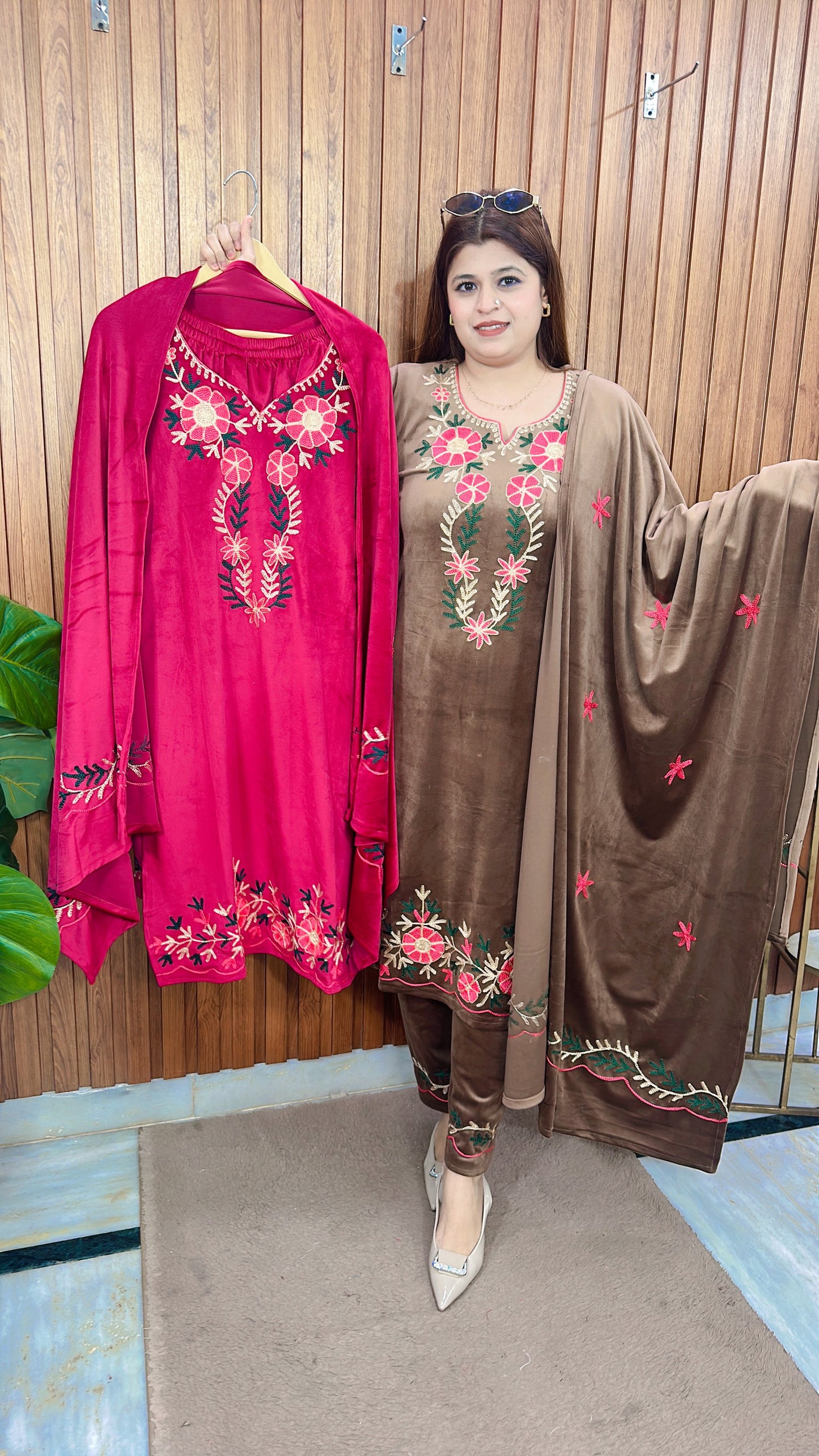 Multi Thread Velvet Suit Set