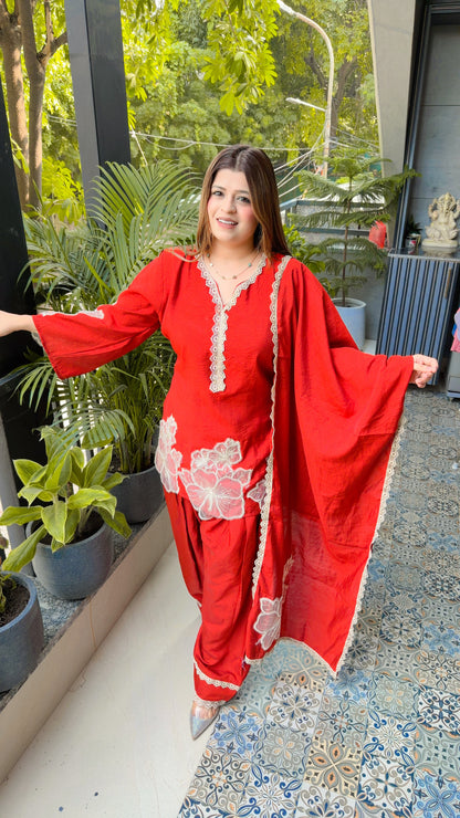 Embroidery Flowers Three piece suit