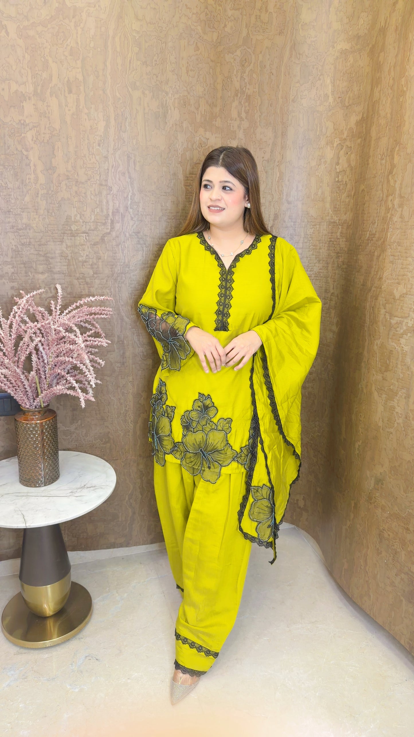 Embroidery Flowers Three piece suit