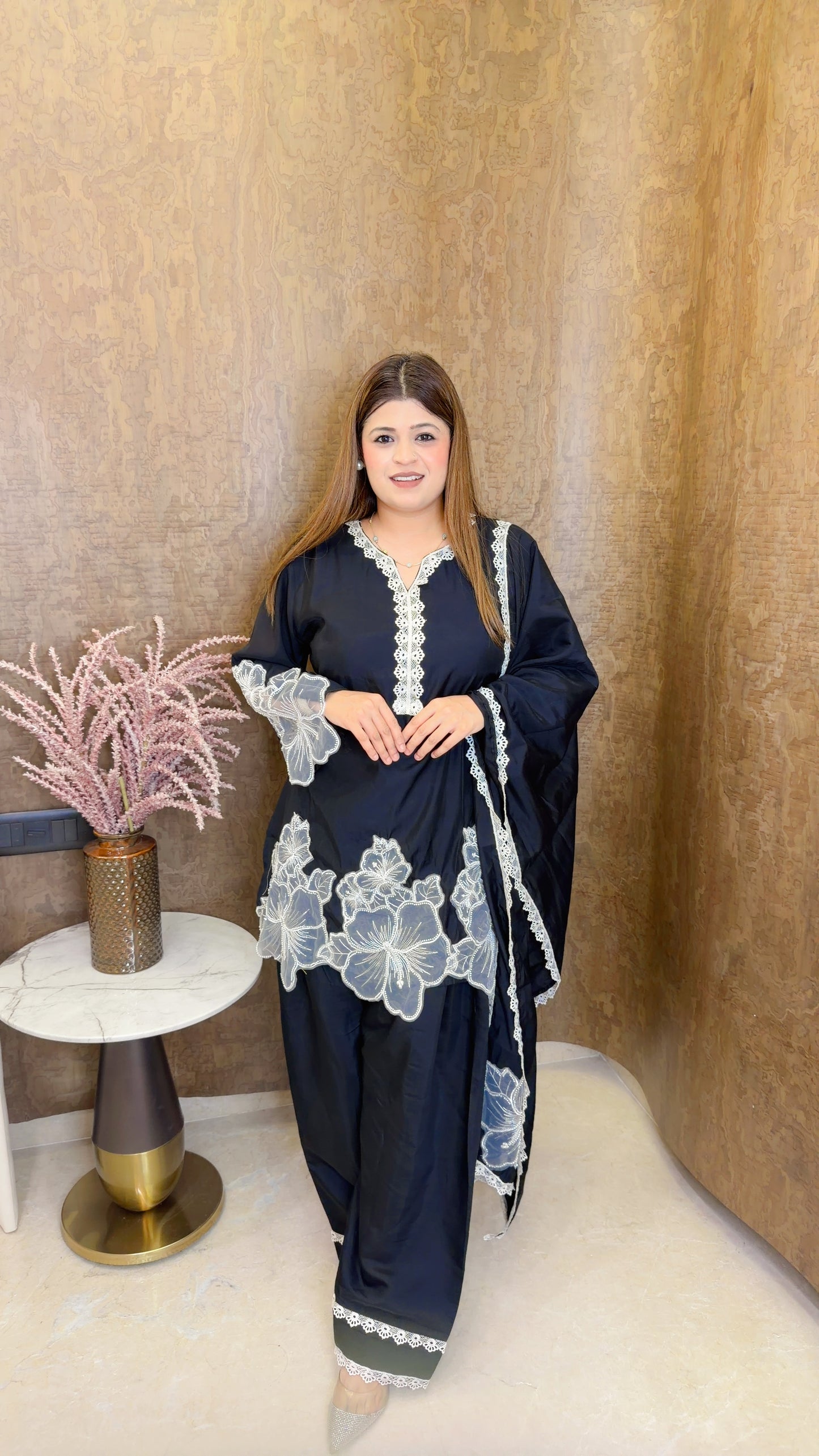 Embroidery Flowers Three piece suit