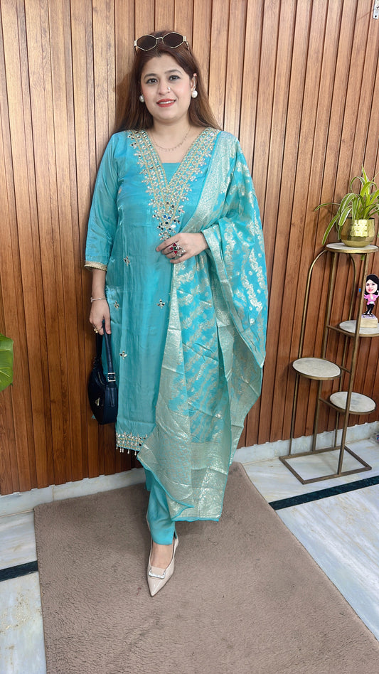 Siya Mirror Premium Suit