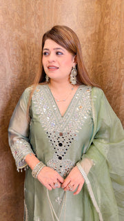 Heavy V Neck Three piece suit
