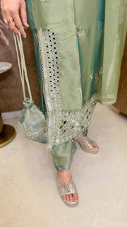 Heavy V Neck Three piece suit