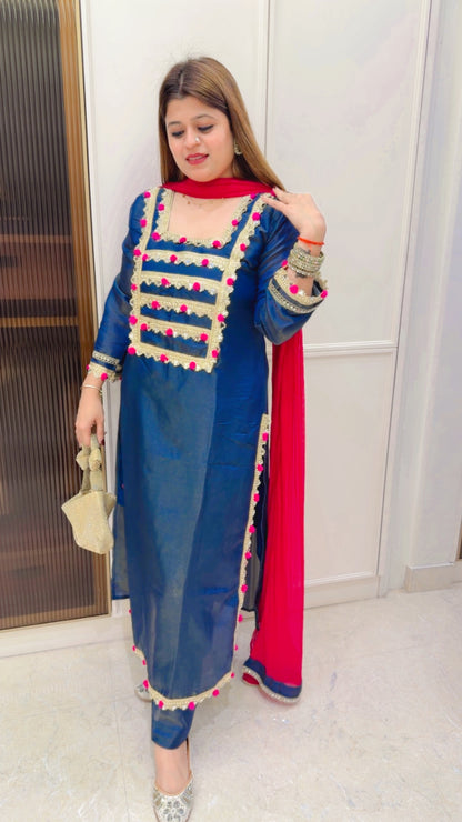 Shayna Shimmer cotton Suit