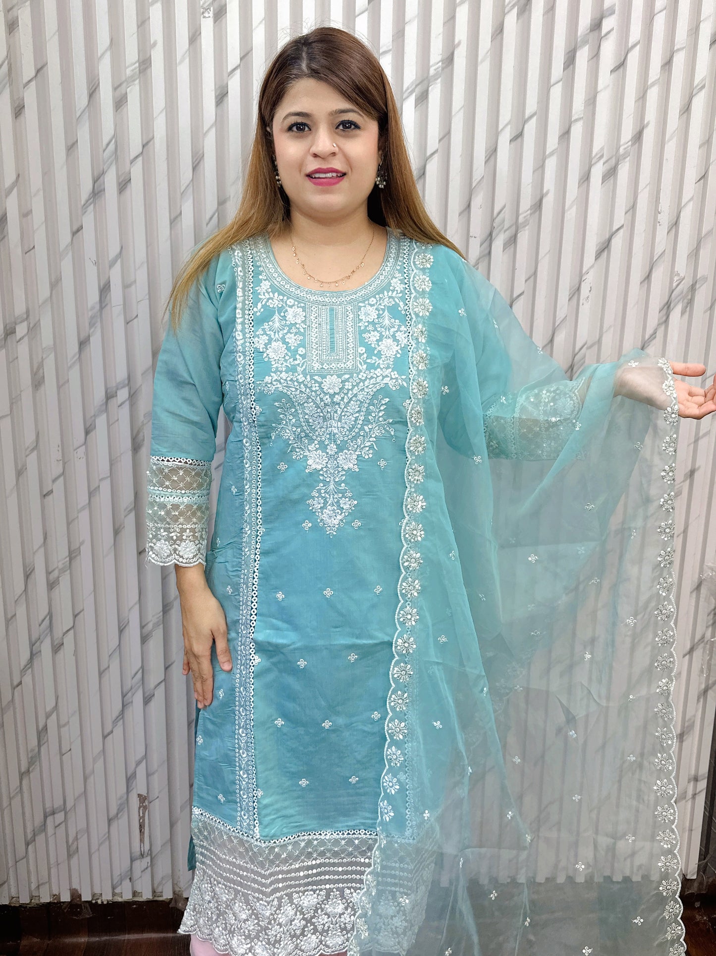 Pakistani Schifli Suit Set