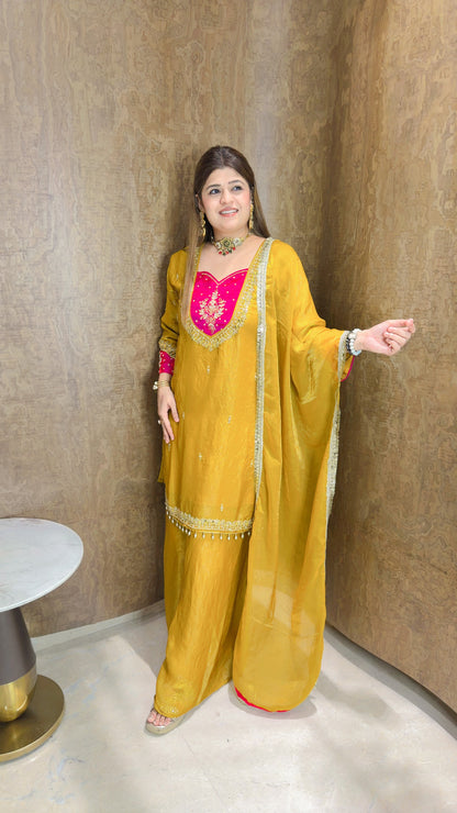 Mehfil-e-Noor Suit set