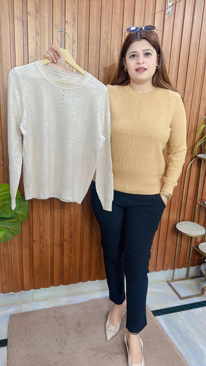 Round Neck Pearl Knitted Top