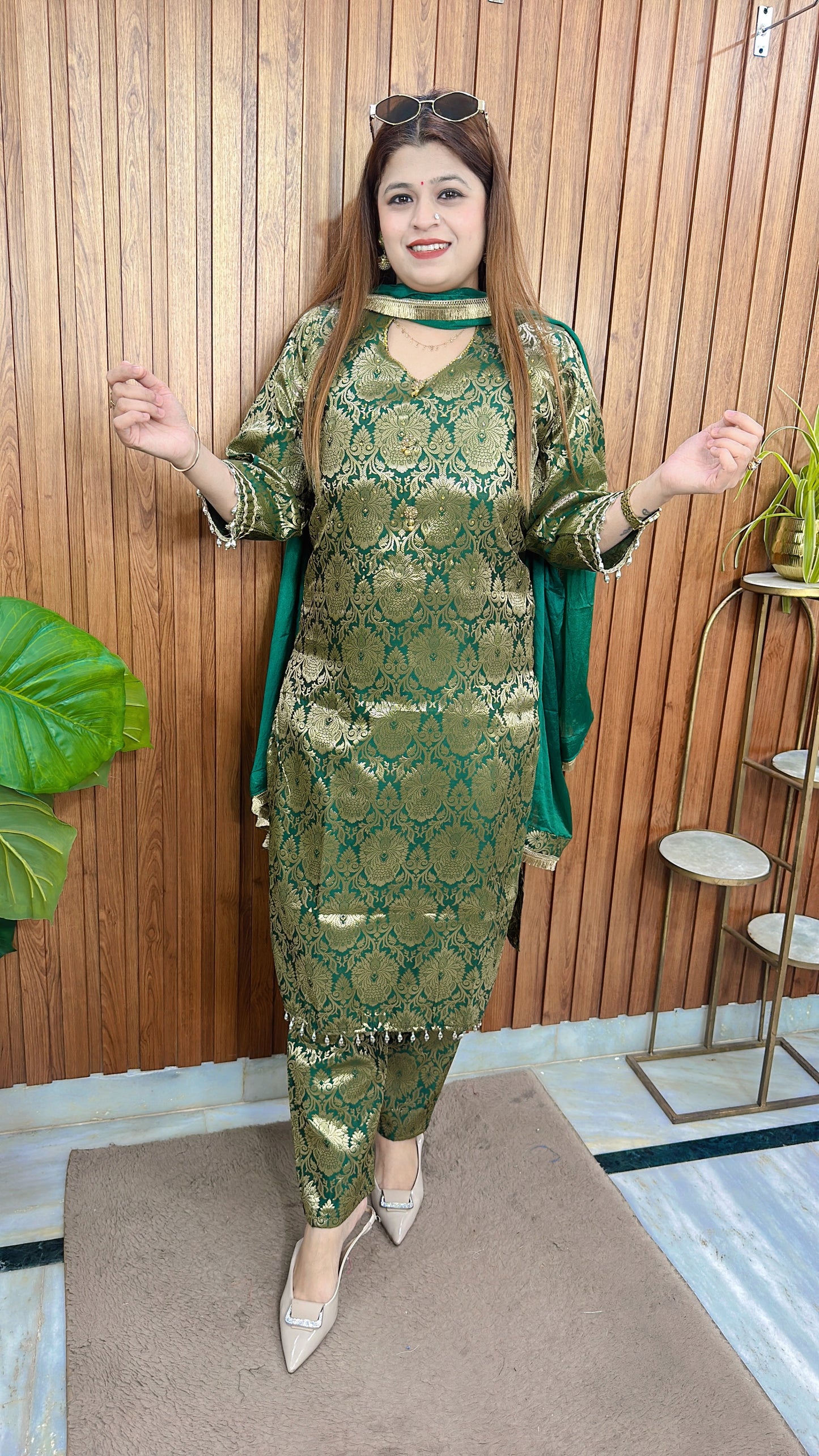 Sunehri Brocade Silk Suit