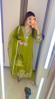 Premium V neck mirror suit set
