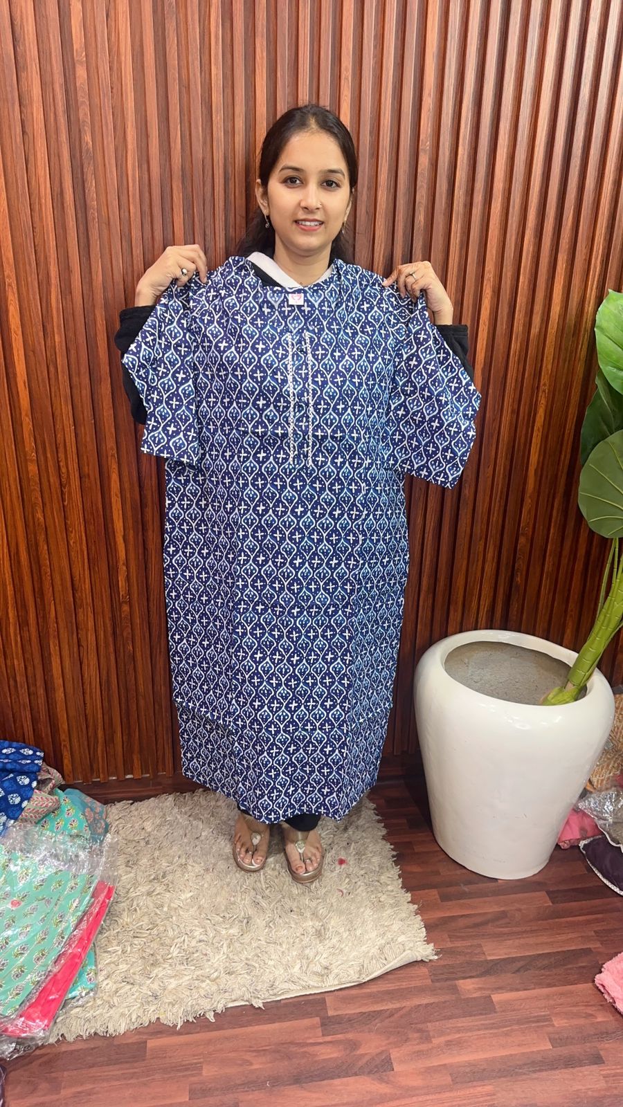 Kurti And Tunic Sale Article