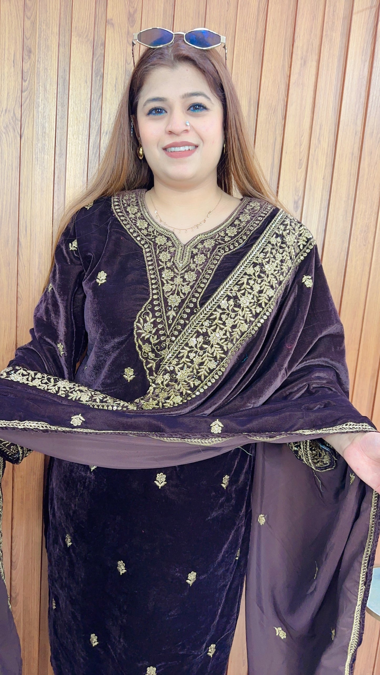 Mehar Premium Velvet Suit Set