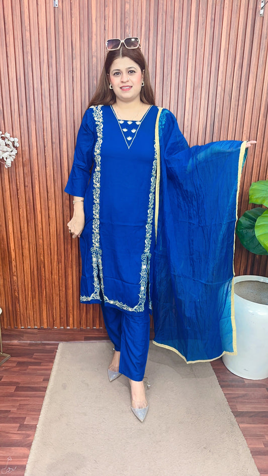 Halter neck front cut suit set