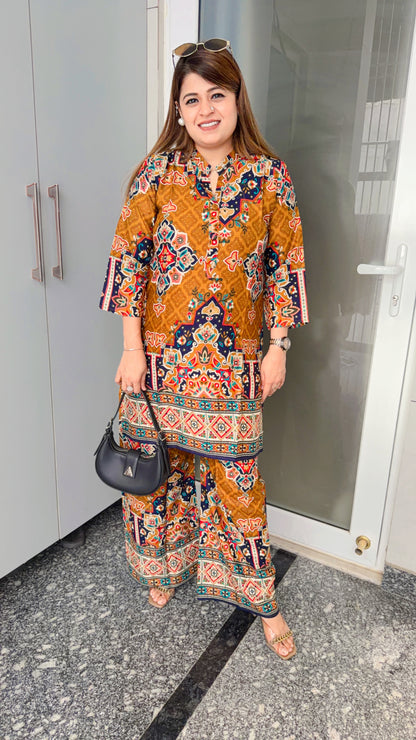 Geometrical style cotton coord set